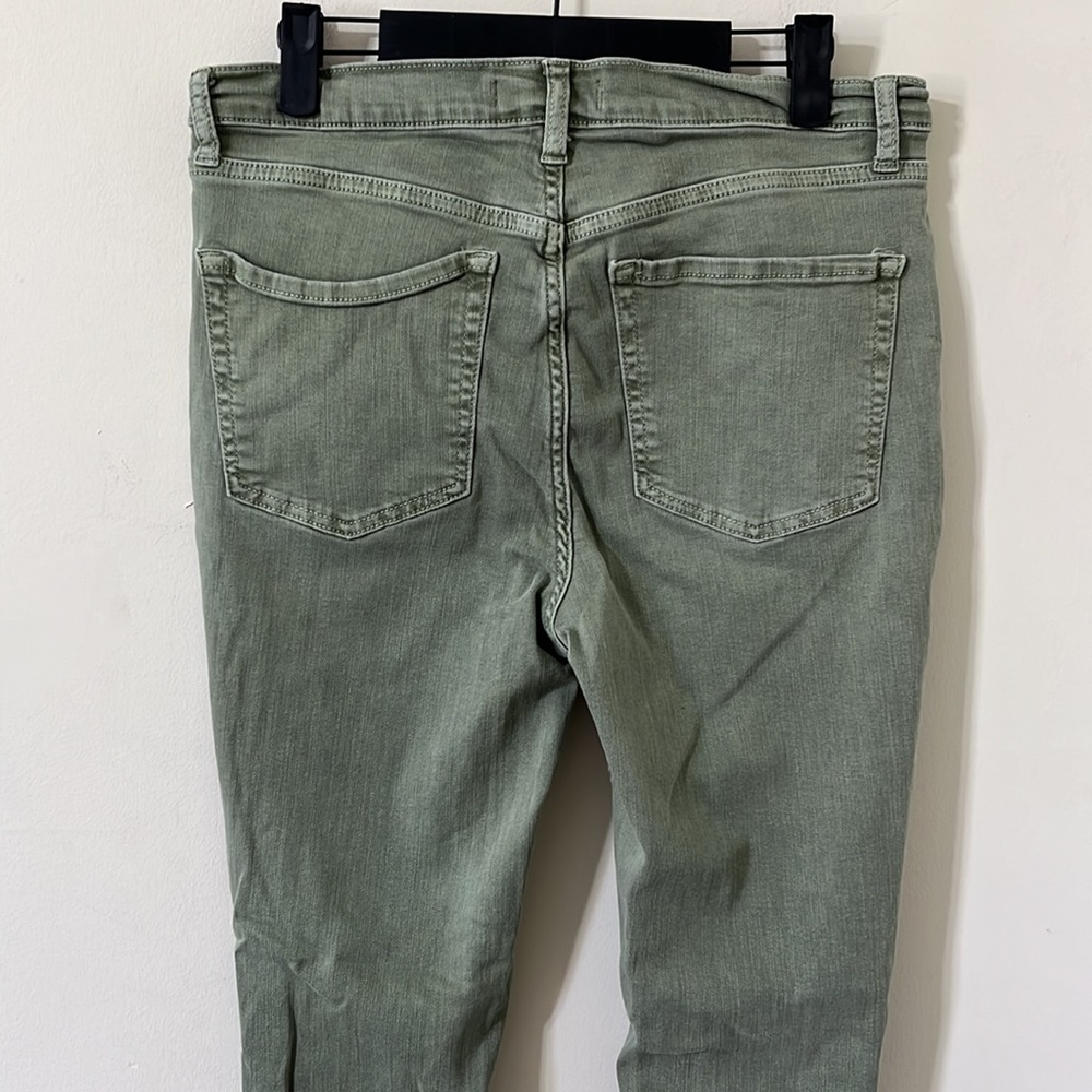 Free People Moss High Rise Distressed Busted Knee Skinny Jeans Size 31 - Picture 8 of 12